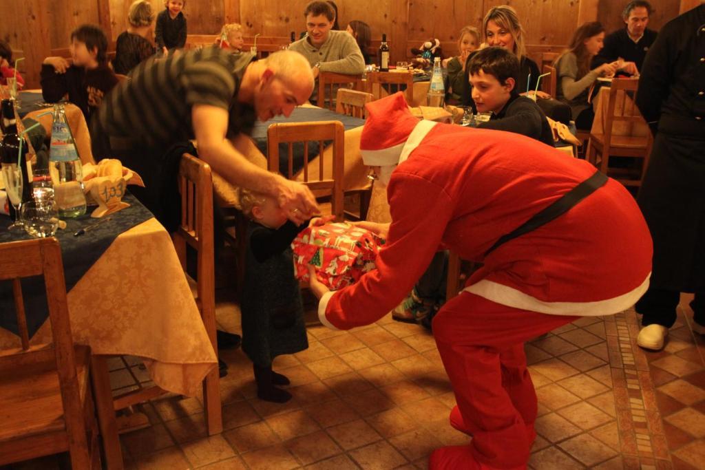 Hotel Residence Dahu Passo del Tonale Εξωτερικό φωτογραφία