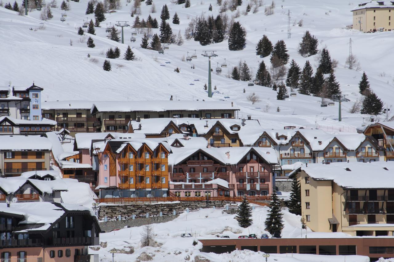Hotel Residence Dahu Passo del Tonale Εξωτερικό φωτογραφία