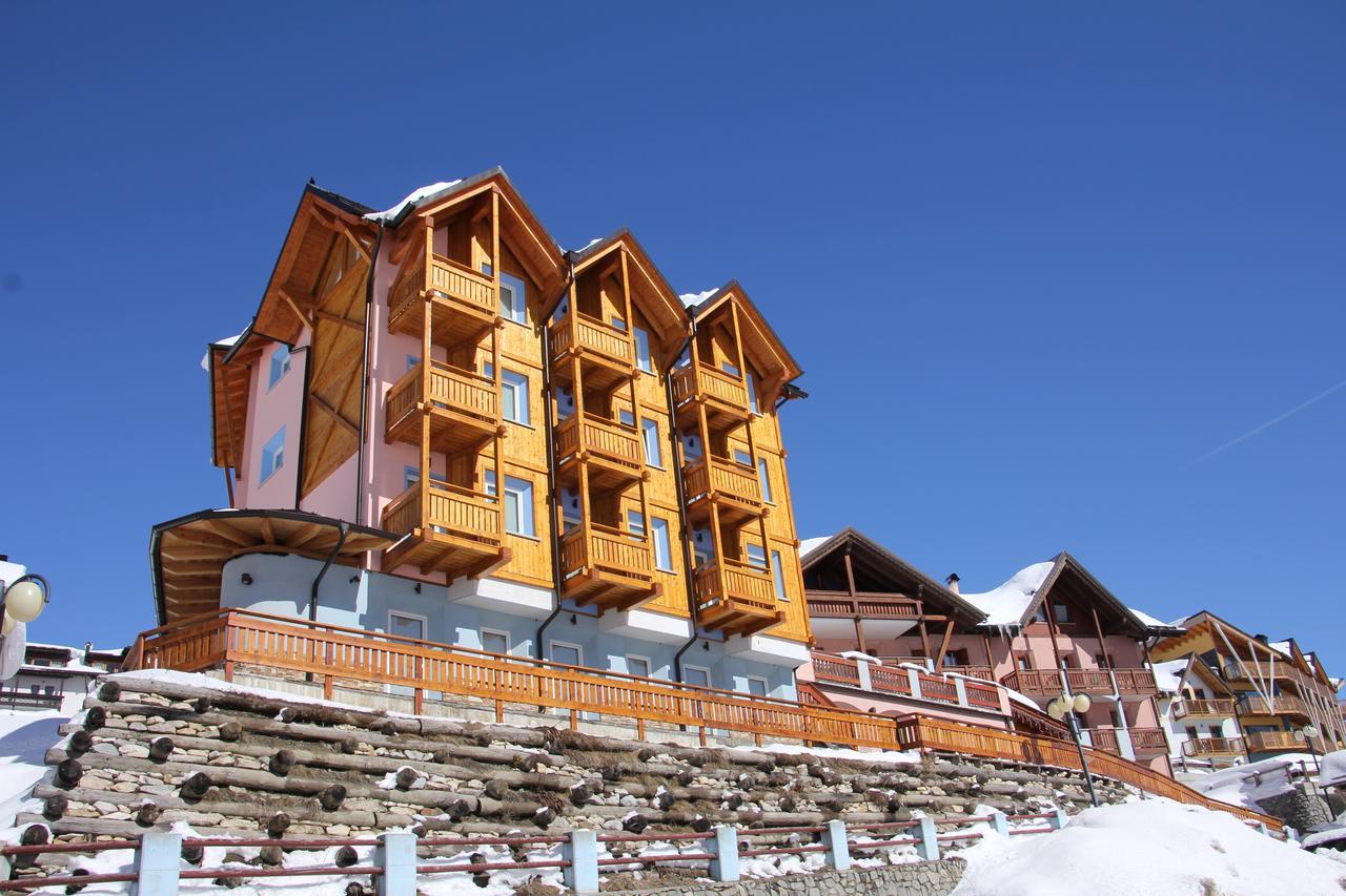 Hotel Residence Dahu Passo del Tonale Εξωτερικό φωτογραφία
